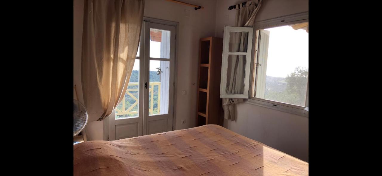 Hikers Villa Trail 5 & 6 Moni Evaggelistrias ภายนอก รูปภาพ